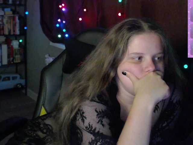 alicepussy live cam on BongaCams