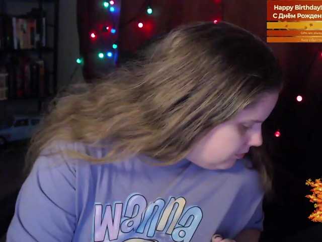 alicepussy live cam on BongaCams