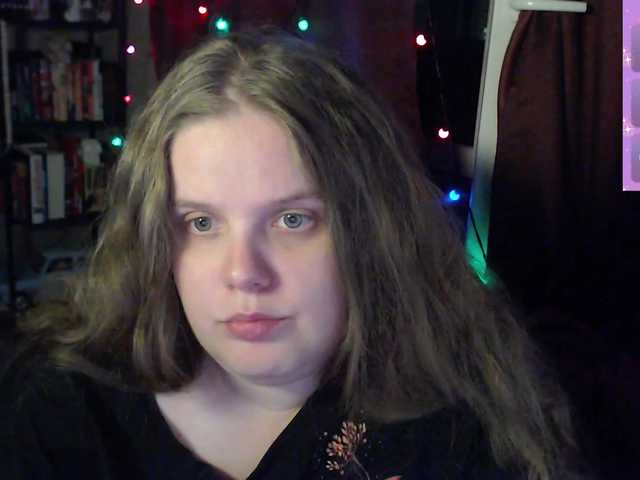 alicepussy live cam on BongaCams