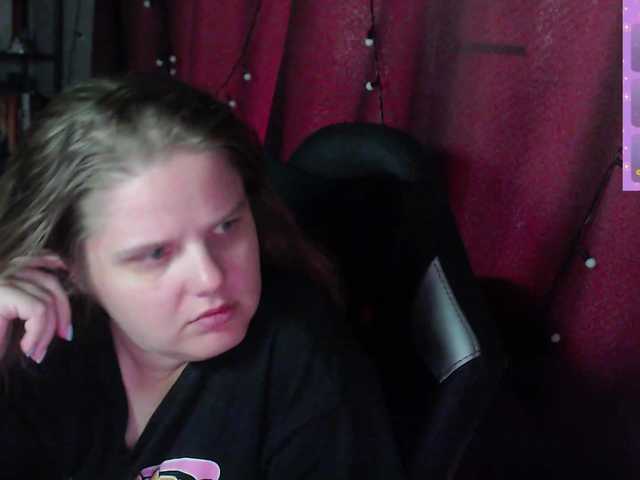 alicepussy live cam on BongaCams