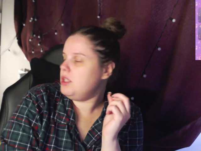 alicepussy live cam on BongaCams