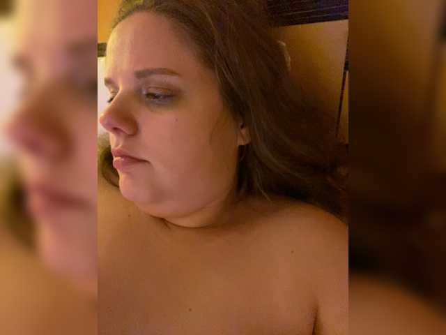 alicepussy live cam on BongaCams