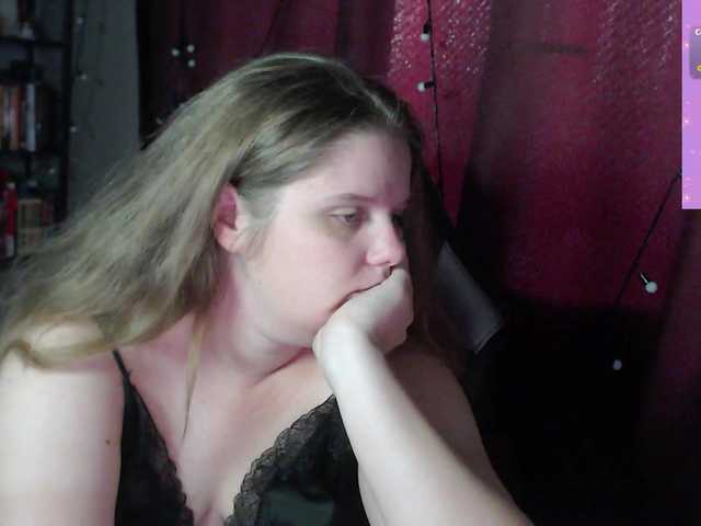 alicepussy live cam on BongaCams