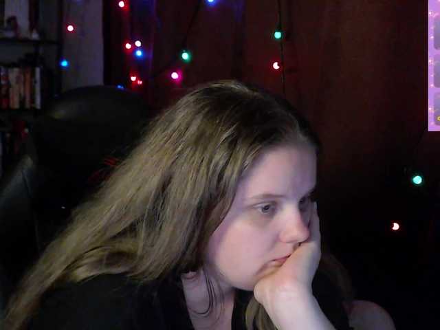 alicepussy live cam on BongaCams