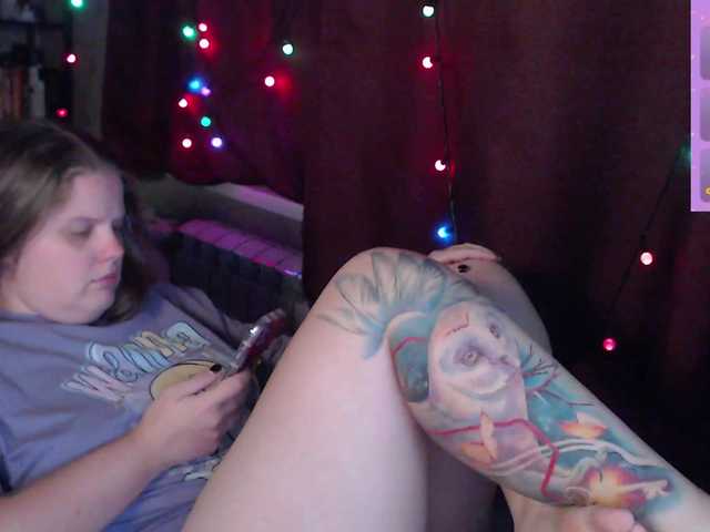 alicepussy live cam on BongaCams