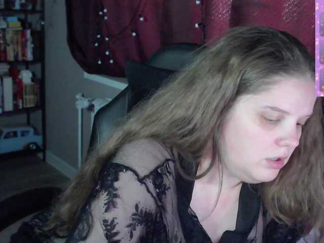 alicepussy live cam on BongaCams