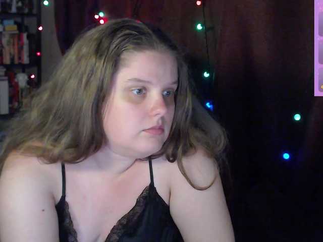 alicepussy live cam on BongaCams