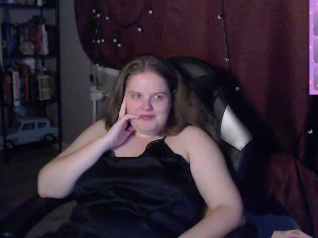 alicepussy live cam on BongaCams