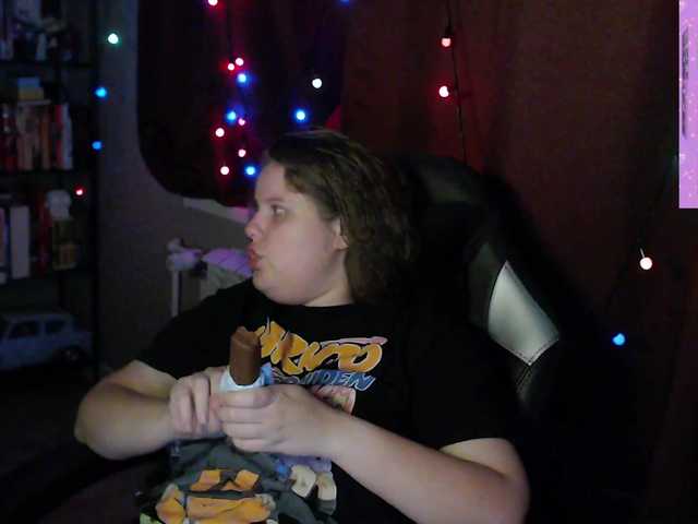 alicepussy live cam on BongaCams