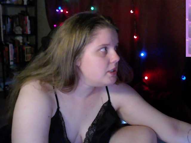 alicepussy live cam