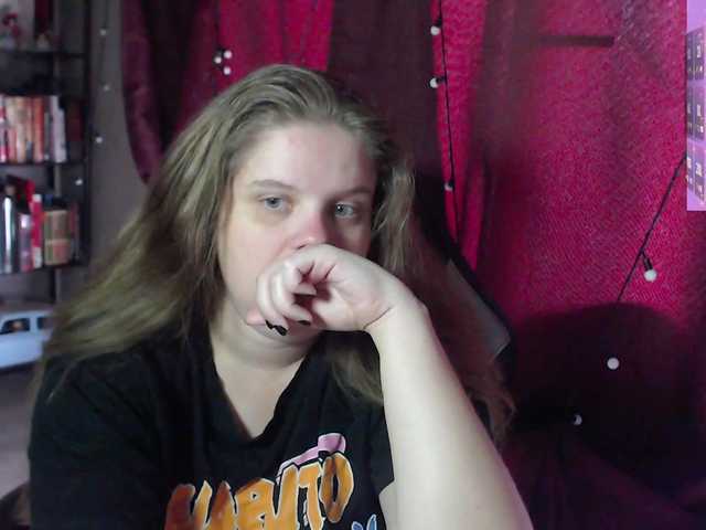 alicepussy live cam on BongaCams