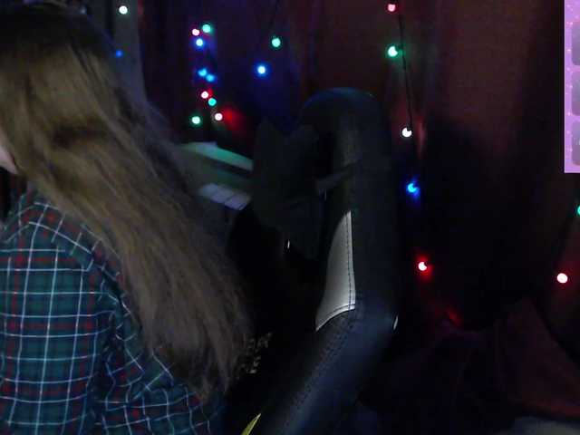 alicepussy live cam on BongaCams