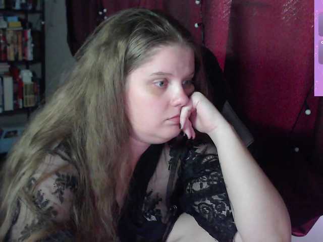 alicepussy live cam on BongaCams