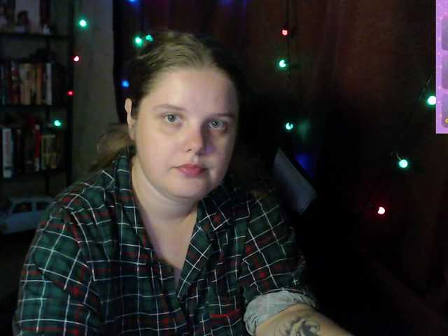 alicepussy live cam on BongaCams