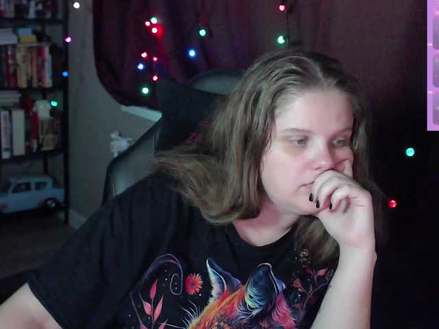 alicepussy live cam on BongaCams