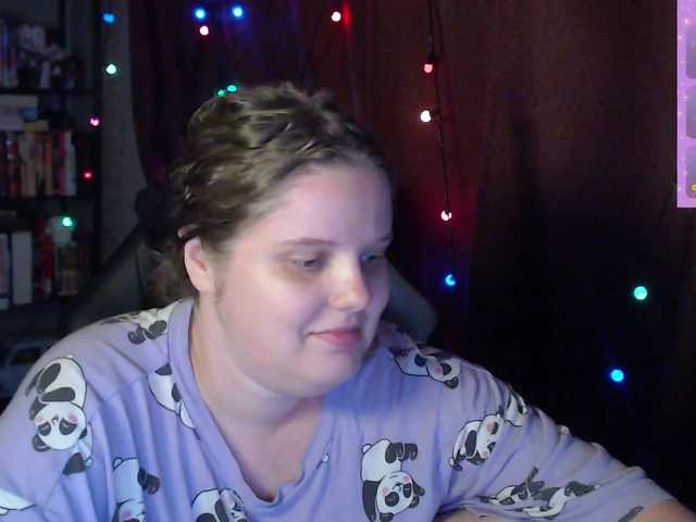 alicepussy live cam on BongaCams