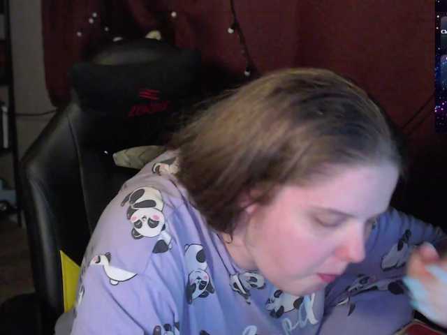 alicepussy's BongaCams show and profile