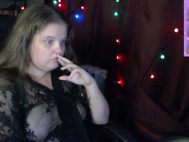 alicepussy live cam on BongaCams