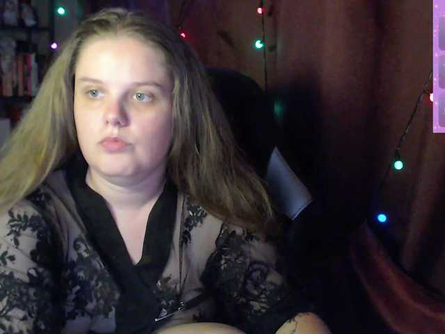 alicepussy live cam on BongaCams