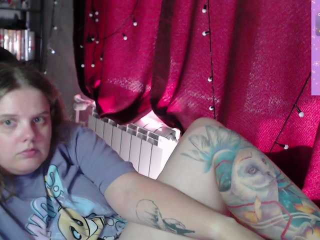 alicepussy live cam on BongaCams
