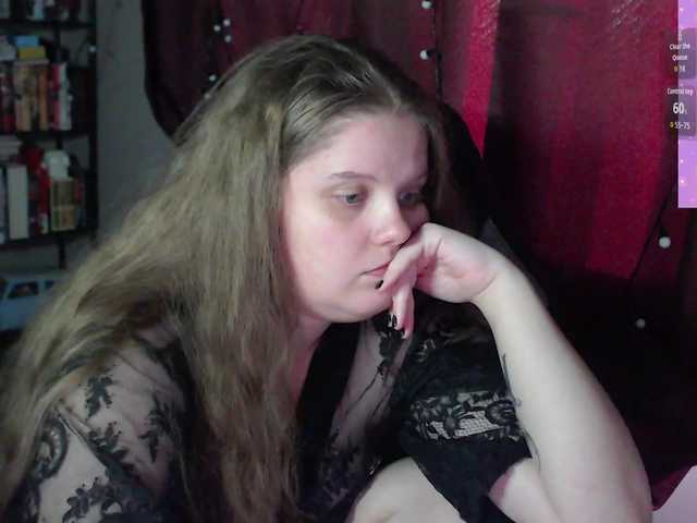 alicepussy live cam on BongaCams