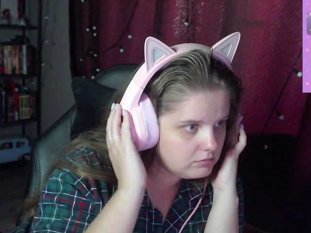 alicepussy live cam on BongaCams