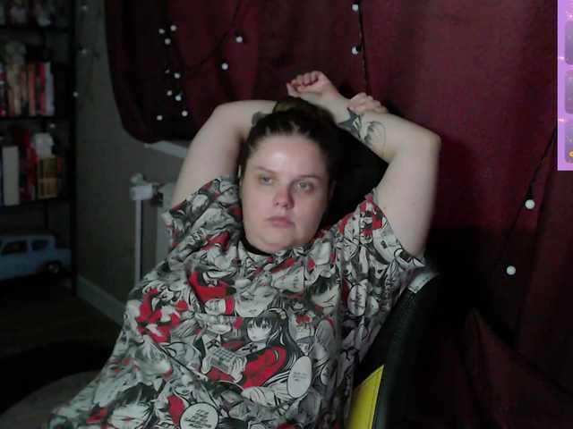 alicepussy live cam on BongaCams