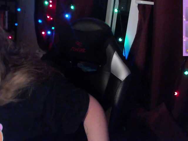 alicepussy live cam on BongaCams
