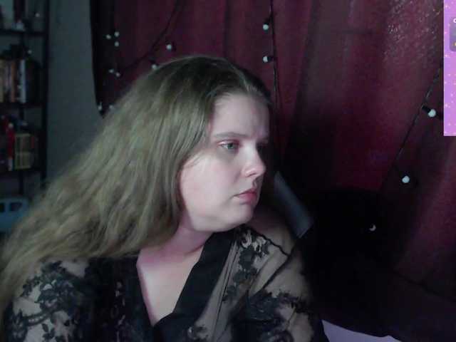 alicepussy live cam on BongaCams