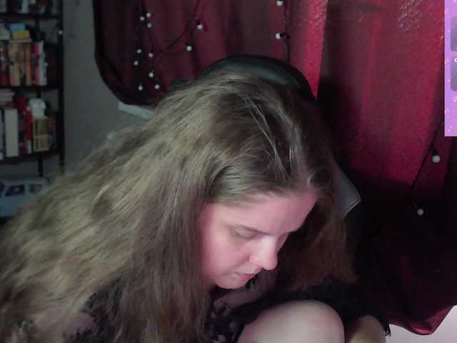 alicepussy live cam on BongaCams