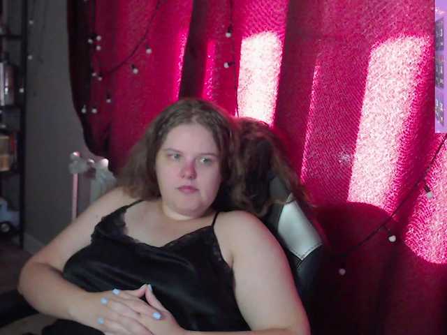 alicepussy live cam on BongaCams