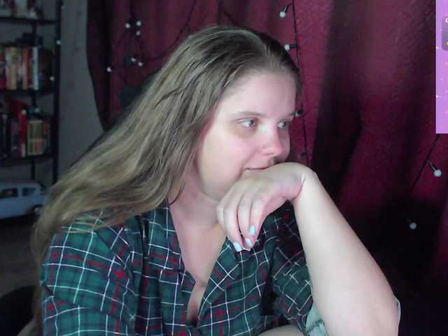 alicepussy live cam on BongaCams