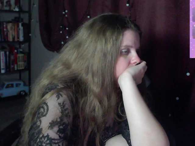 alicepussy live cam on BongaCams