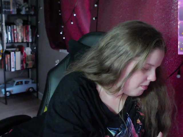 alicepussy live cam on BongaCams