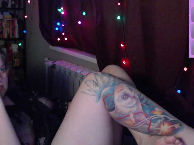 alicepussy live cam on BongaCams