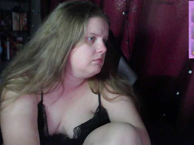 alicepussy live cam on BongaCams