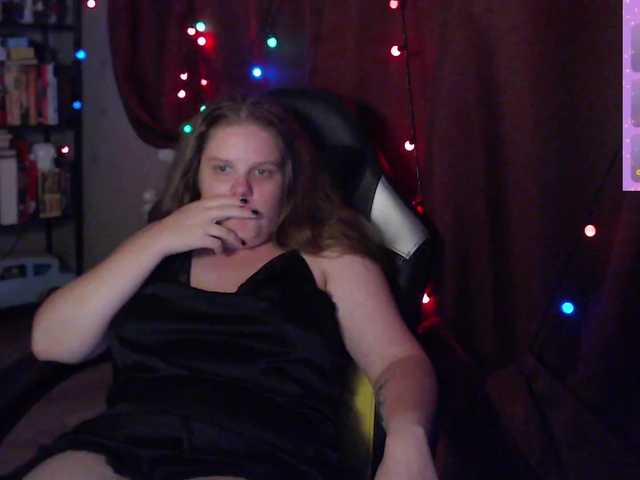 alicepussy live cam on BongaCams