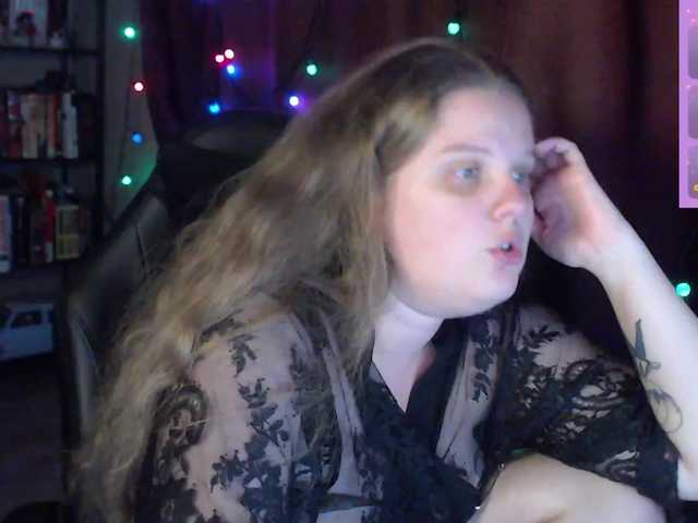 alicepussy live cam on BongaCams