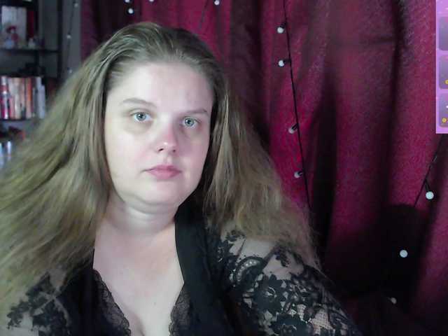 alicepussy live cam on BongaCams