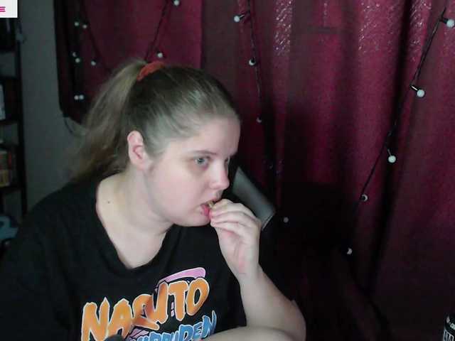 alicepussy live cam on BongaCams