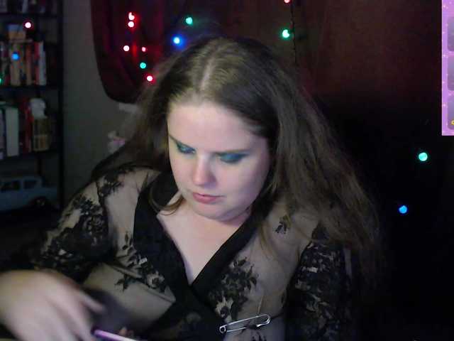 alicepussy live cam on BongaCams