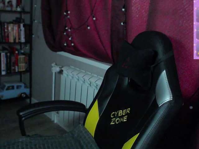 alicepussy live cam on BongaCams