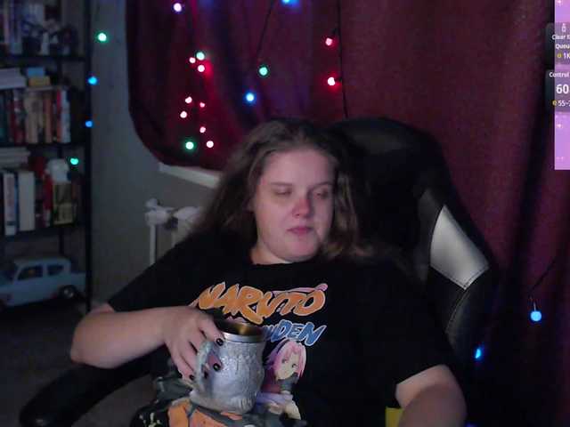 alicepussy live cam on BongaCams