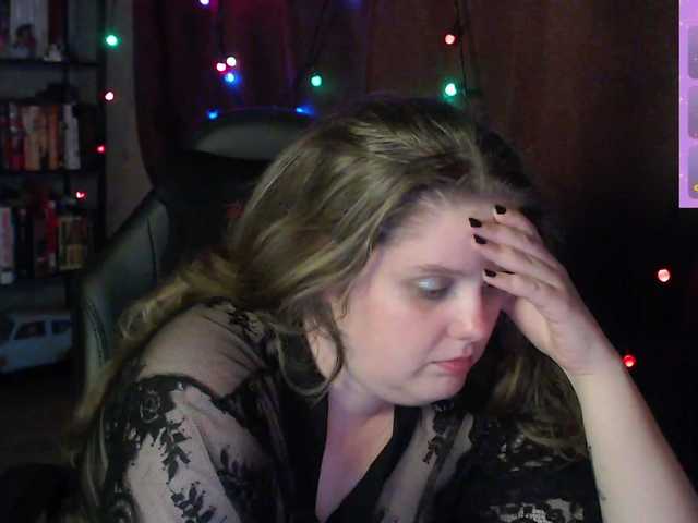 alicepussy live cam on BongaCams