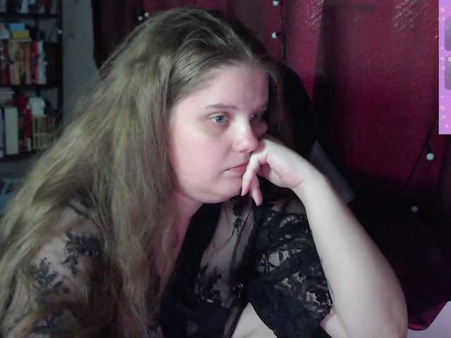 alicepussy live cam on BongaCams