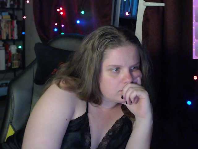 alicepussy live cam on BongaCams