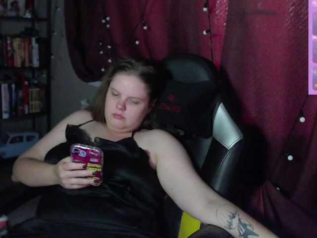 alicepussy live cam on BongaCams