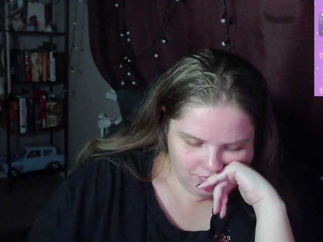 alicepussy live cam on BongaCams