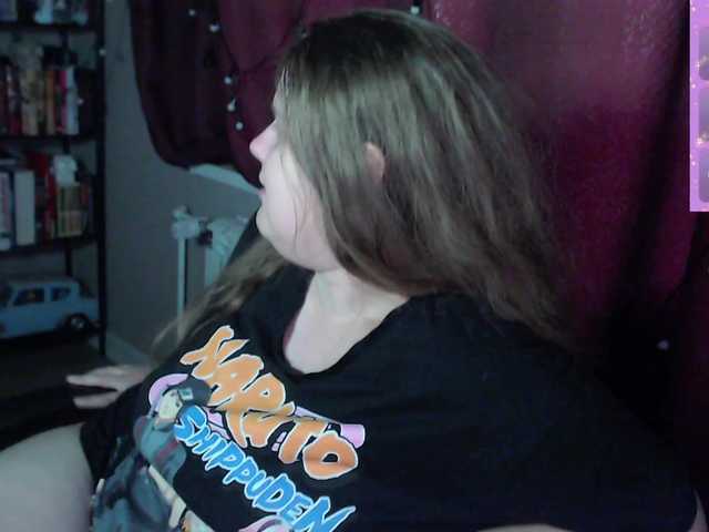alicepussy live cam on BongaCams