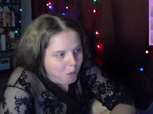alicepussy live cam on BongaCams